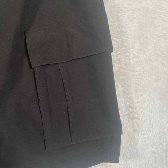 BYLT Premium Basics Kinetic Cargo Shorts Men's‎ Size 40 Green Athletic Stretch - Picture 3 of 8